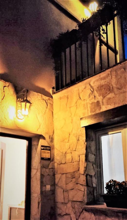 Vila La Casa De Fuentetoba Exteriér fotografie