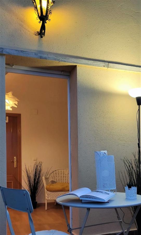 Vila La Casa De Fuentetoba Exteriér fotografie